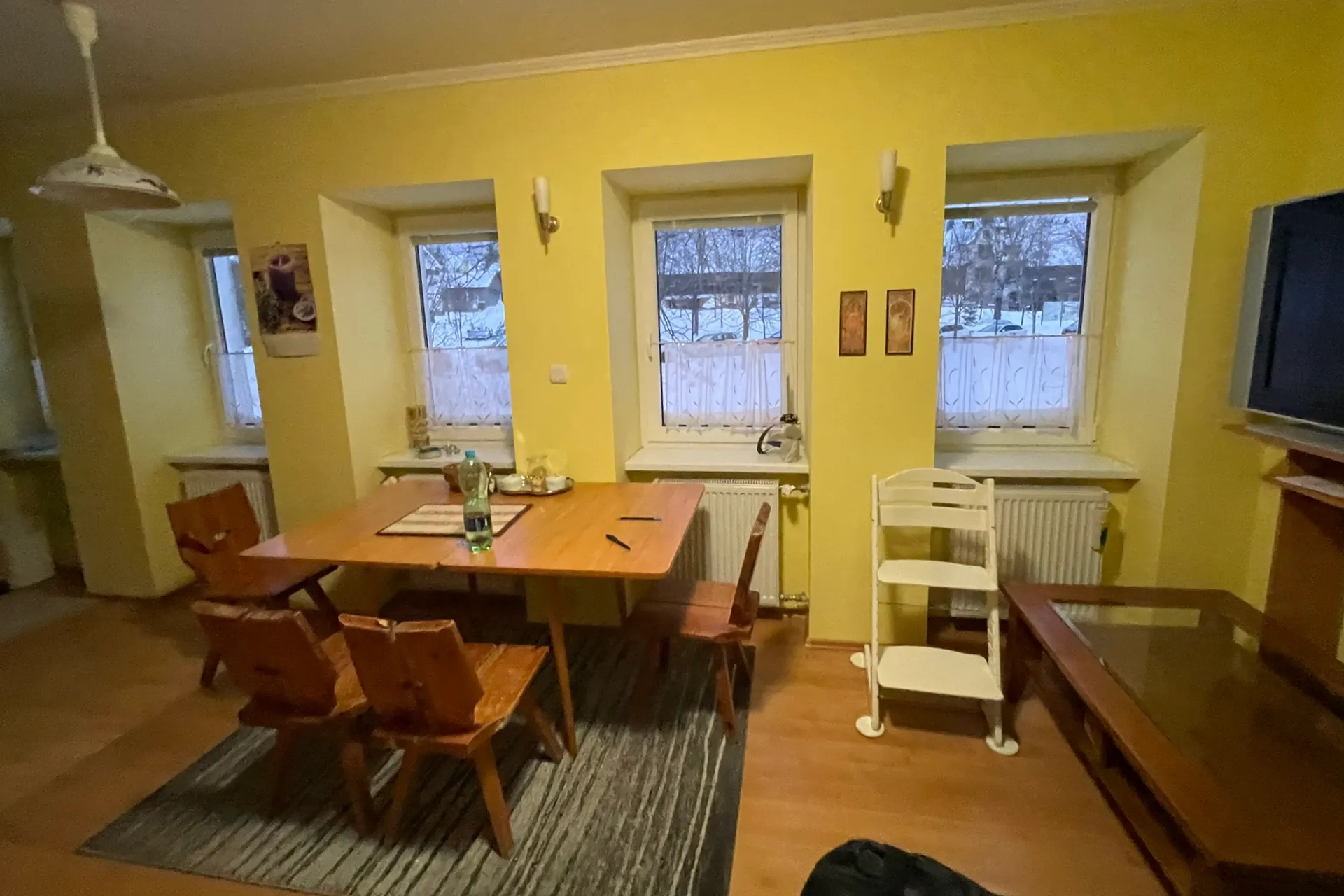 chata VE STOPĚ pokoj před rekonstrukcí